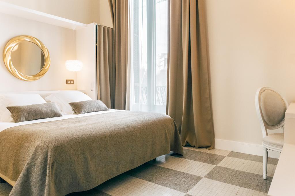 Couette-café Anakena House 3*